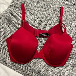 VS vibrant red bra. Lined Perfect Coverage